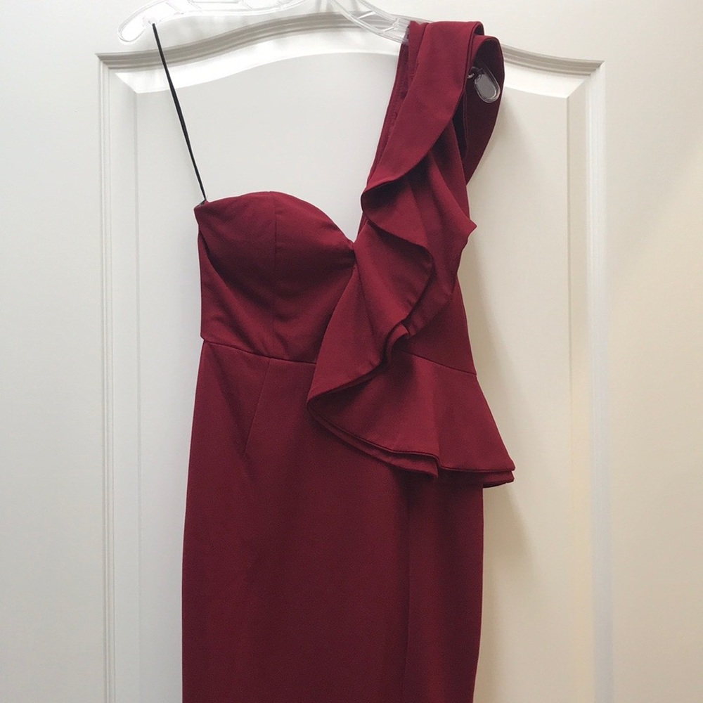 Formal gown/dress